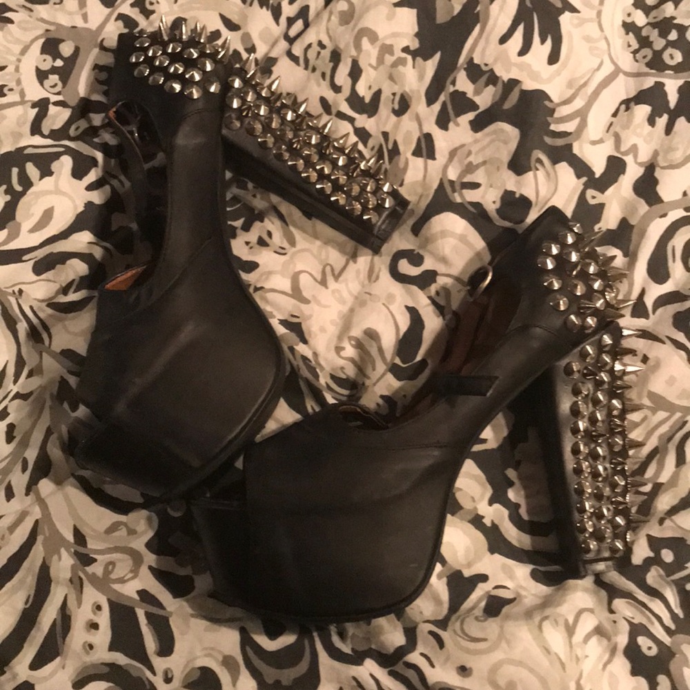 Jeffrey Campbell foxy studded platform heels